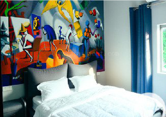 汝阳对于酒店的墙体彩绘而言更注重哪些方面？